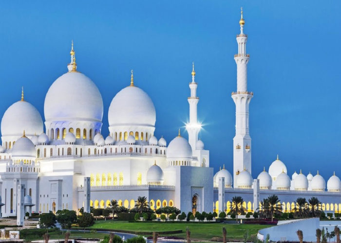 Experience Dubai With Abu Dhabi 04 Nights Tour Package